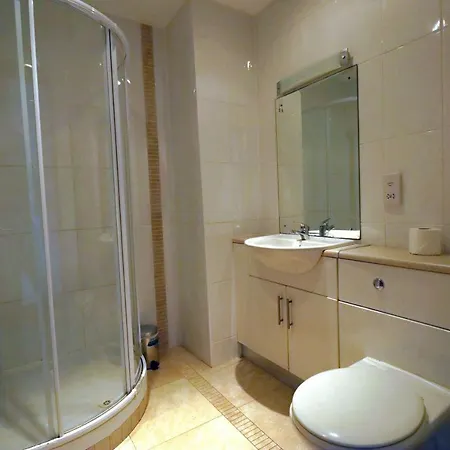 Apartment St Angela'S Lakeside Aparthotel Sala Sligo