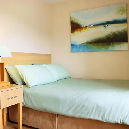 St Angela's Lakeside Sala Слайго