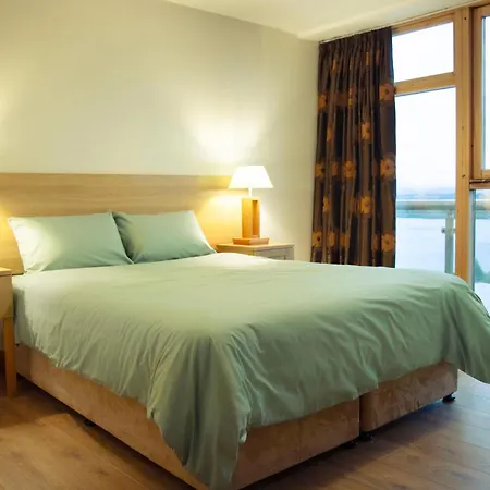 Sala Lakeside Apartmanhotel