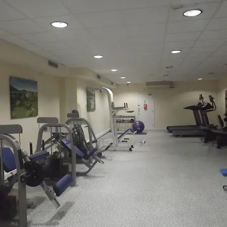 מלון דירות Sala Lakeside