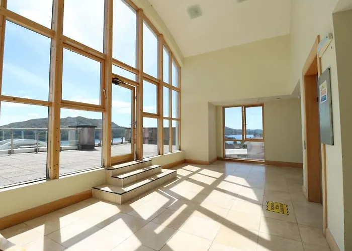 St Angela's Lakeside Sala Lägenhetshotell 4*