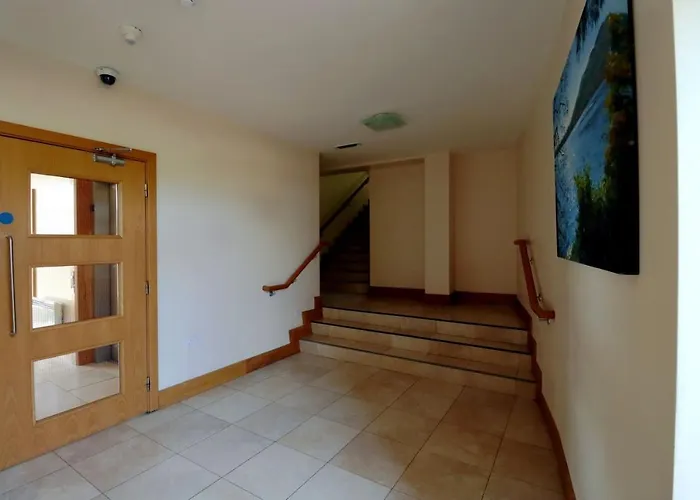 Lägenhetshotell St Angela's Lakeside Sala 4*