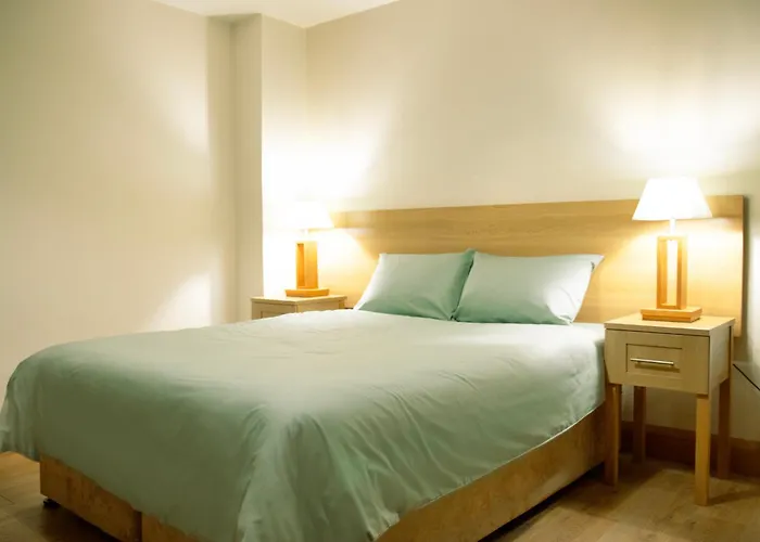 St Angela's Lakeside Sala Lägenhetshotell 4*